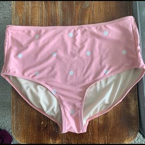 Albion fit high waisted bottoms